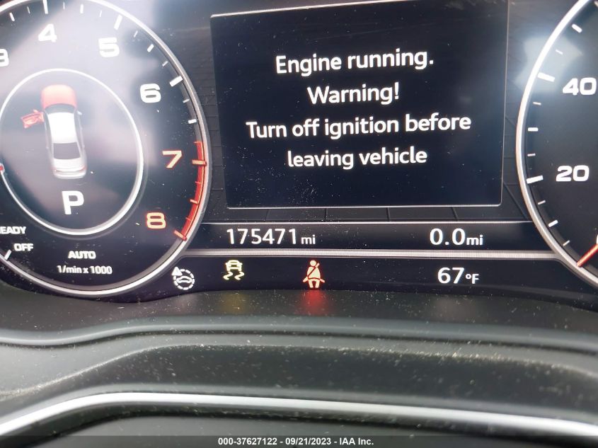 2017 AUDI A4 SEASON OF AUDI PREMIUM - WAUDNAF44HN045148