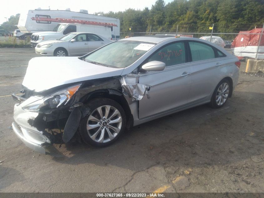 2013 HYUNDAI SONATA SE - 5NPEC4AC4DH696318