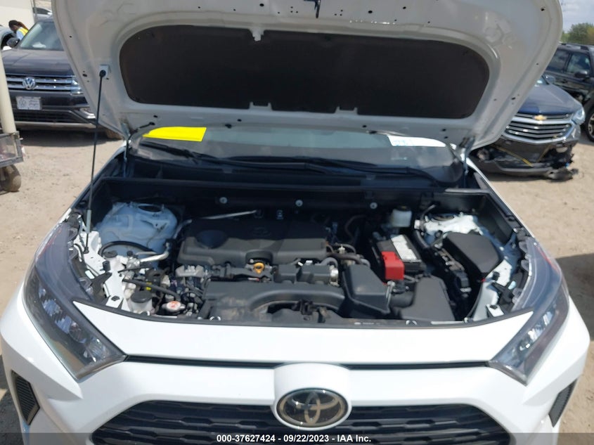 VIN 2T3H1RFV7NW198716 2022 TOYOTA RAV4 LE
