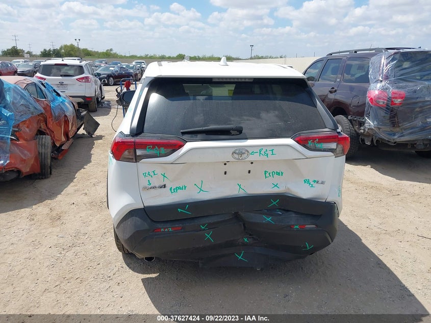 VIN 2T3H1RFV7NW198716 2022 TOYOTA RAV4 LE