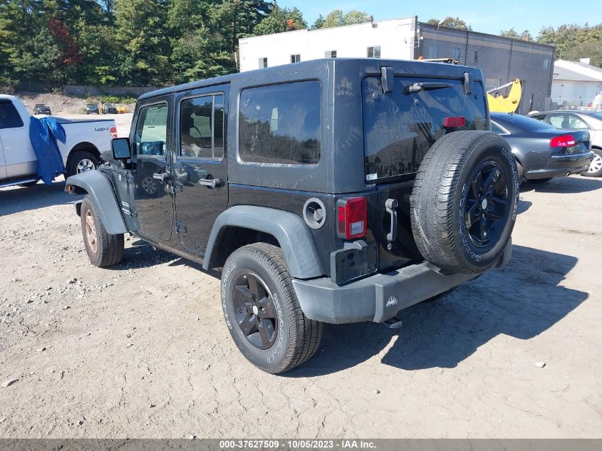 2016 JEEP WRANGLER UNLIMITED SPORT - 1C4BJWDGXGL118906