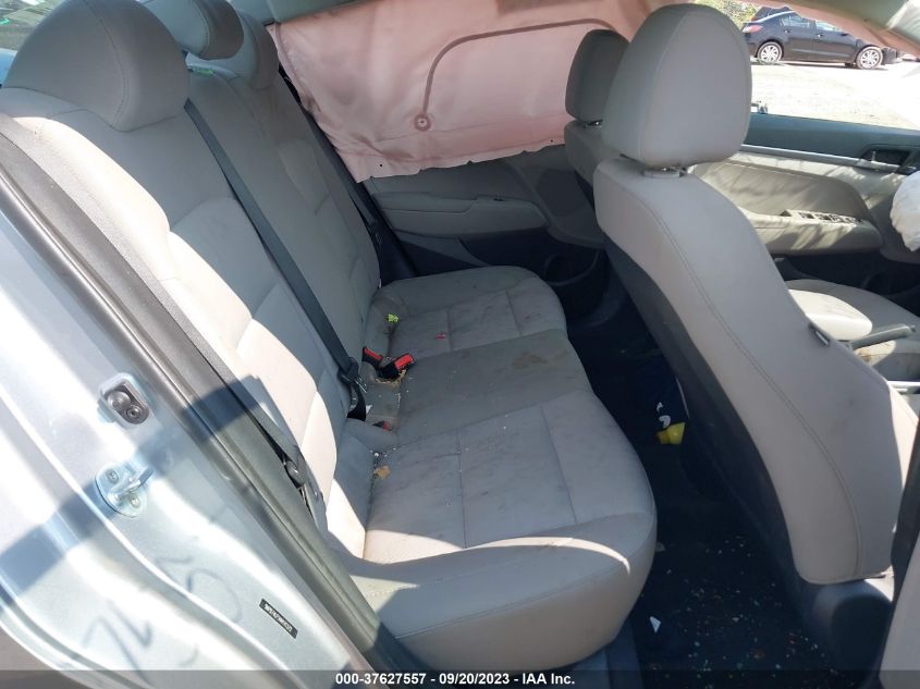 2017 HYUNDAI ELANTRA SE - 5NPD74LF5HH111372