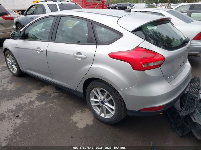 2015 FORD FOCUS SE - 1FADP3K20FL255824