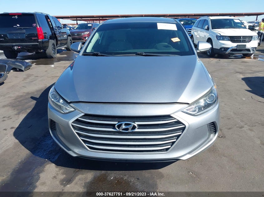 VIN 5NPD84LF2HH031685 2017 HYUNDAI ELANTRA SE