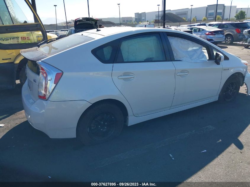 2015 TOYOTA PRIUS FOUR - JTDKN3DU1F0474685