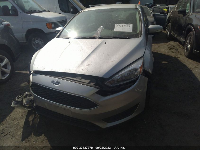 2015 FORD FOCUS SE - 1FADP3K23FL371826