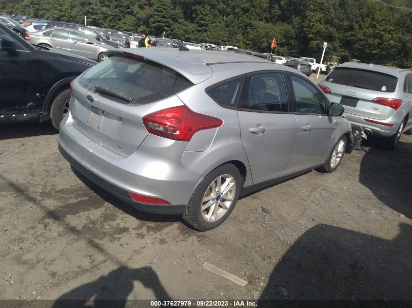 2015 FORD FOCUS SE - 1FADP3K23FL371826