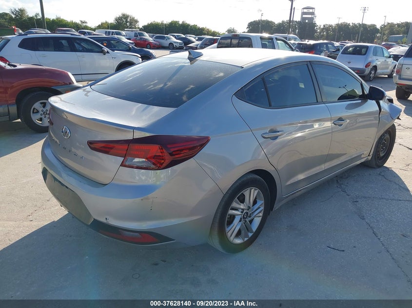 VIN 5NPD84LF1LH556990 2020 HYUNDAI ELANTRA SEL