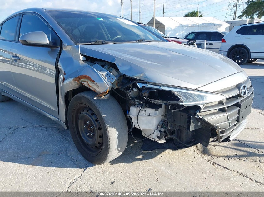 VIN 5NPD84LF1LH556990 2020 HYUNDAI ELANTRA SEL