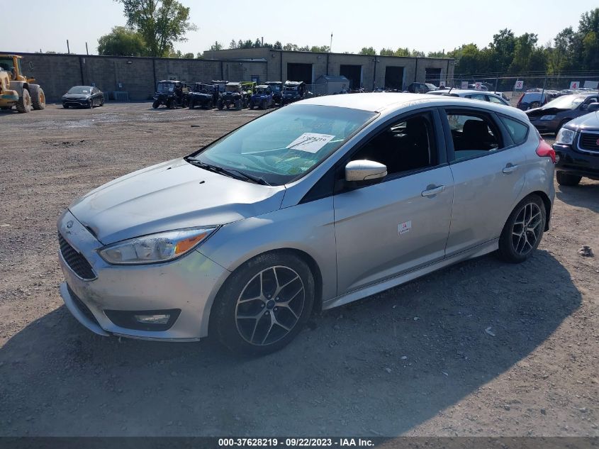 2016 FORD FOCUS SE - 1FADP3K27GL333355