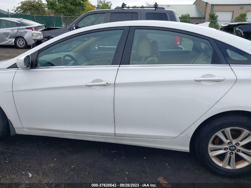 2013 HYUNDAI SONATA GLS PZEV - 5NPEB4AC1DH622759