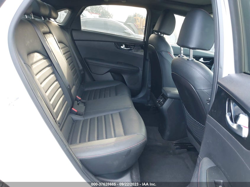 VIN 3KPF44AC8ME412890 2021 KIA FORTE GT