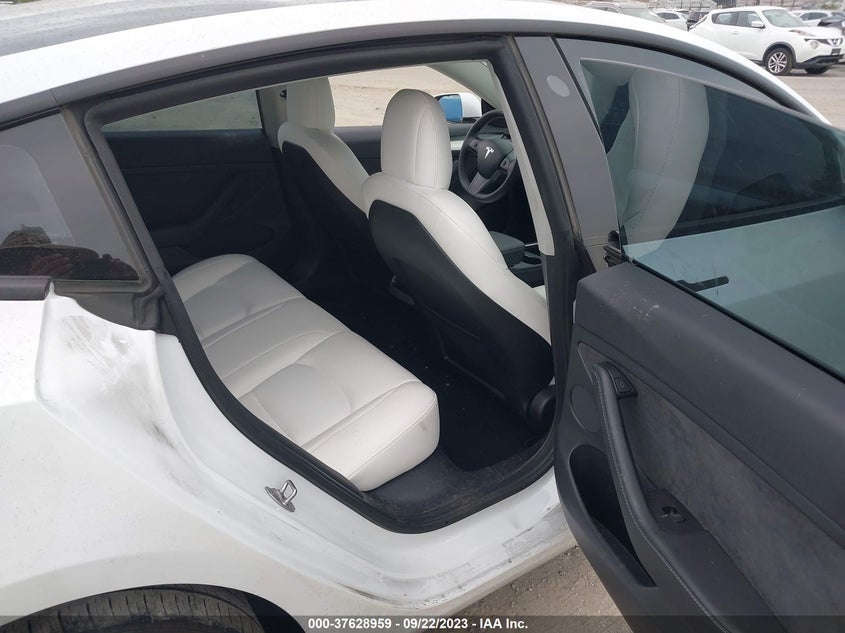 VIN 5YJ3E1EB6NF319233 2022 TESLA MODEL 3