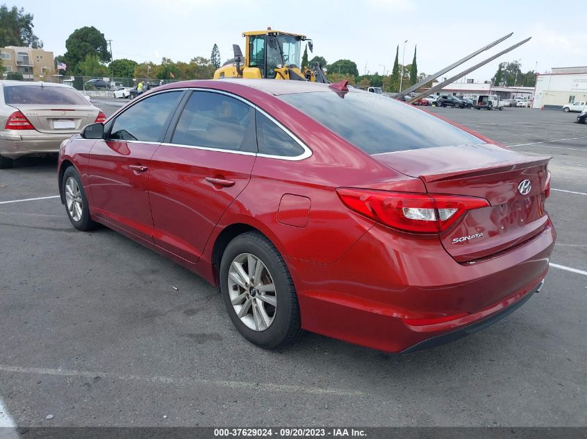 2015 HYUNDAI SONATA SE - 5NPE24AF0FH001185