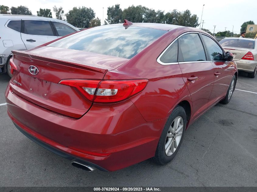 2015 HYUNDAI SONATA SE - 5NPE24AF0FH001185