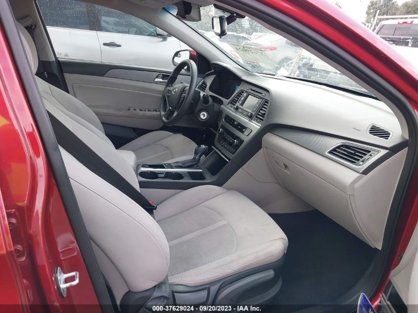 2015 HYUNDAI SONATA SE - 5NPE24AF0FH001185