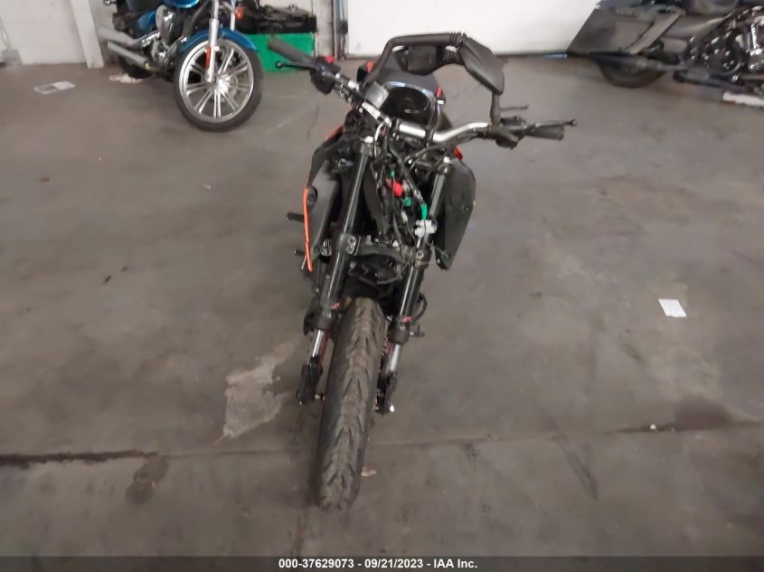 2023 KTM 200 DUKE - MD2JPC400PC020151