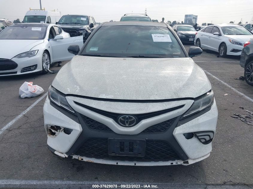 2018 TOYOTA CAMRY LE/SE/XLE/L - 4T1B11HK1JU630813