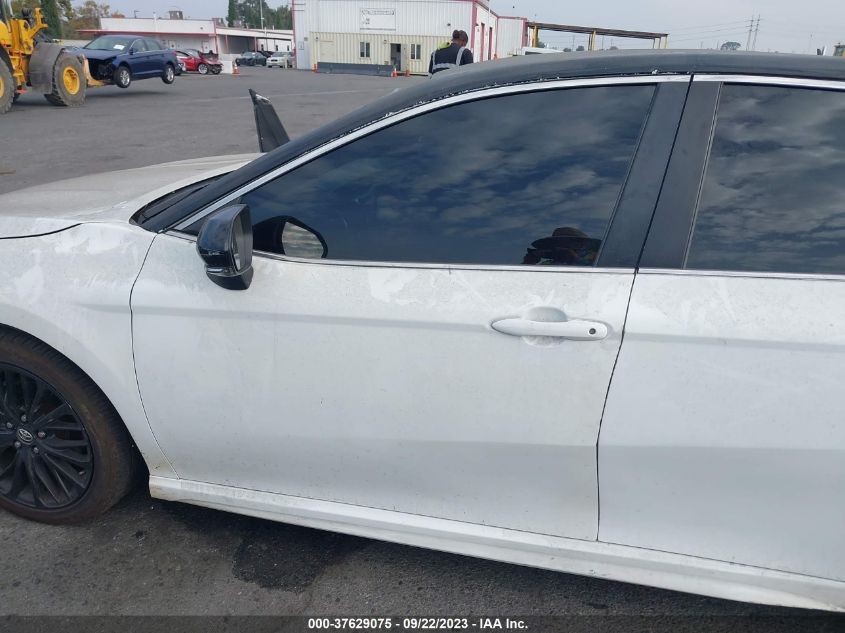 2018 TOYOTA CAMRY LE/SE/XLE/L - 4T1B11HK1JU630813
