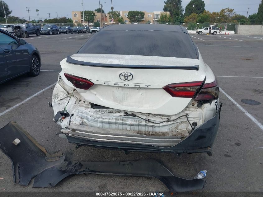 2018 TOYOTA CAMRY LE/SE/XLE/L - 4T1B11HK1JU630813