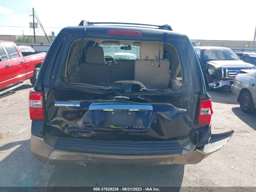 2013 FORD EXPEDITION XLT/KING RANCH - 1FMJU1H57DEF58575