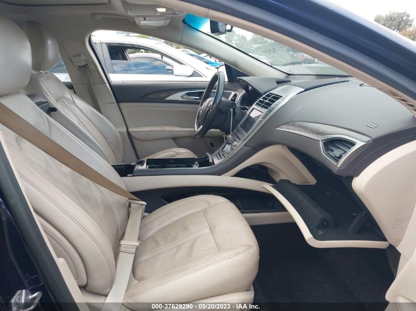 2017 LINCOLN MKZ HYBRID RESERVE - 3LN6L5MU4HR636620