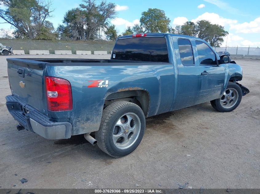 2013 CHEVROLET SILVERADO 1500 LT - 1GCRKSE71DZ378168