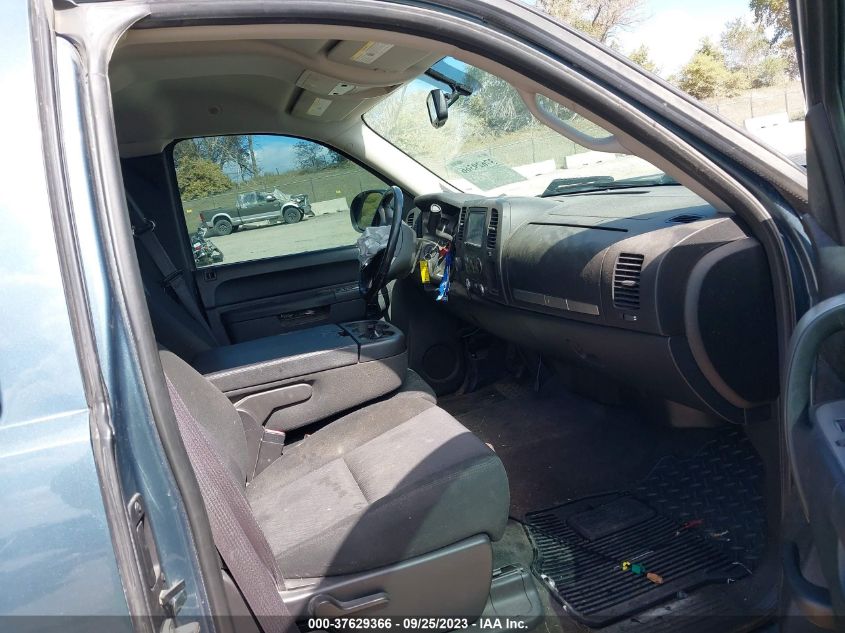 2013 CHEVROLET SILVERADO 1500 LT - 1GCRKSE71DZ378168