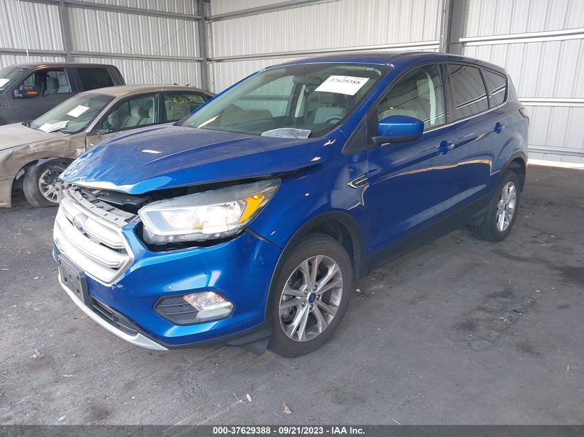 VIN 1FMCU9GD8HUE96034 2017 FORD ESCAPE SE