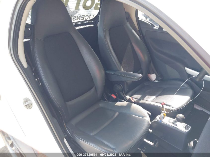 2015 SMART FORTWO PURE/PASSION - WMEEJ3BA6FK796231