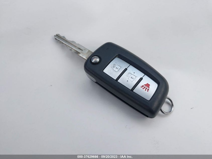 2015 NISSAN ROGUE S - KNMAT2MT4FP587413