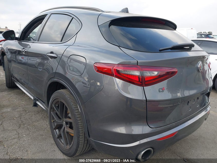 VIN ZASPAKBNXM7D11519 2021 ALFA ROMEO STELVIO TI