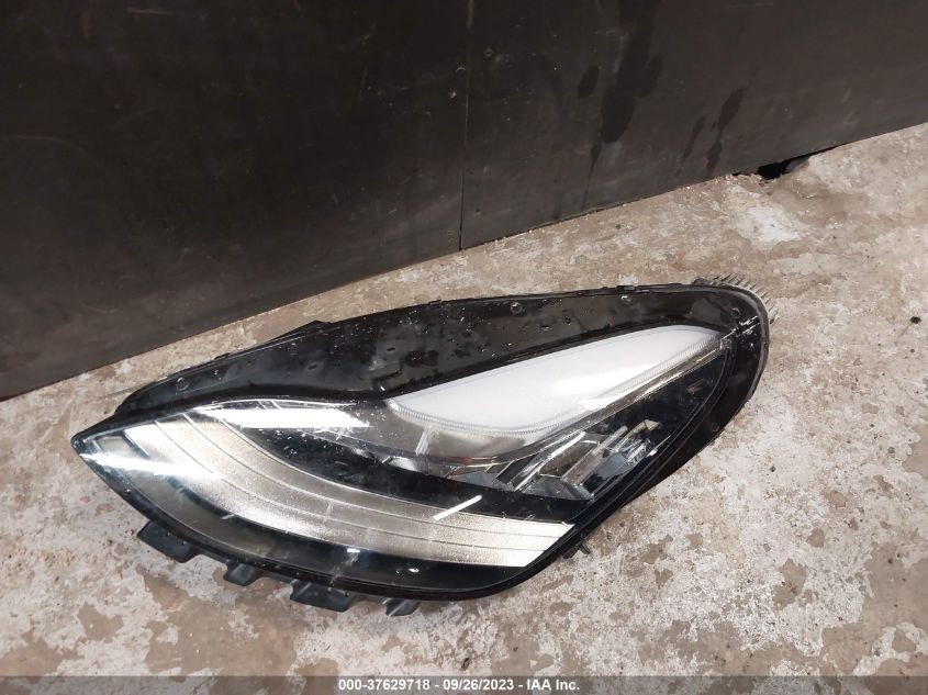 2022 TESLA MODEL Y LONG RANGE - 7SAYGDEE2NA013836