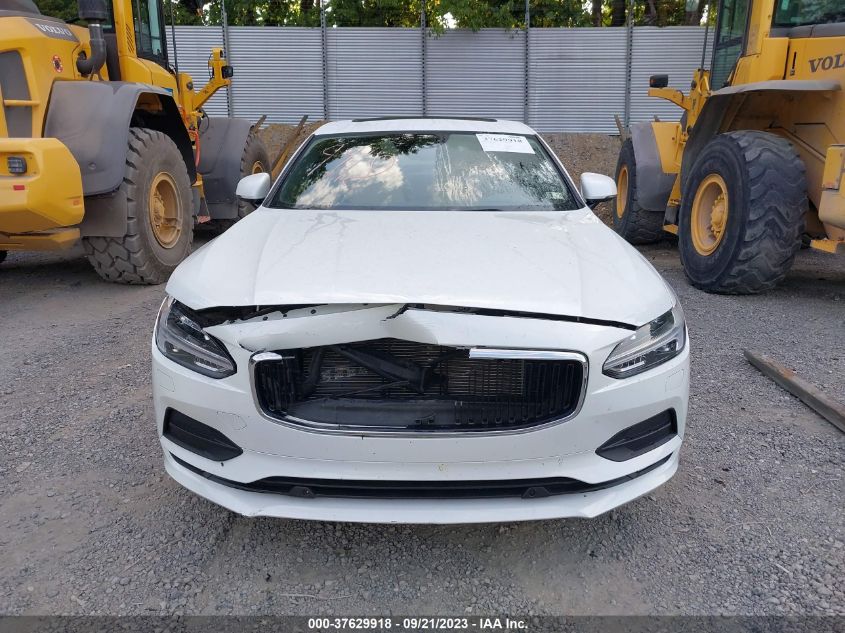 2017 VOLVO S90 MOMENTUM YV1102AK9H1007027
