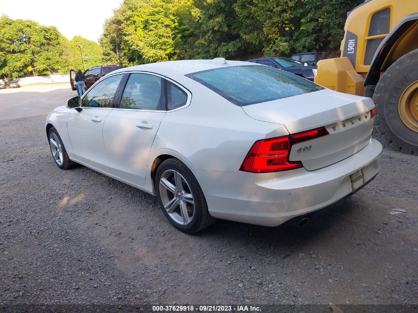 2017 VOLVO S90 MOMENTUM YV1102AK9H1007027