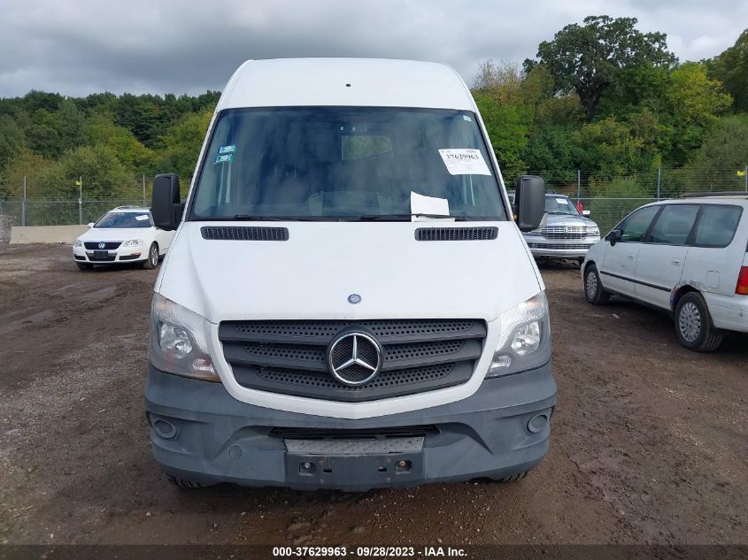 2014 MERCEDES-BENZ SPRINTER CARGO VANS WD3PE8CC8E5827530