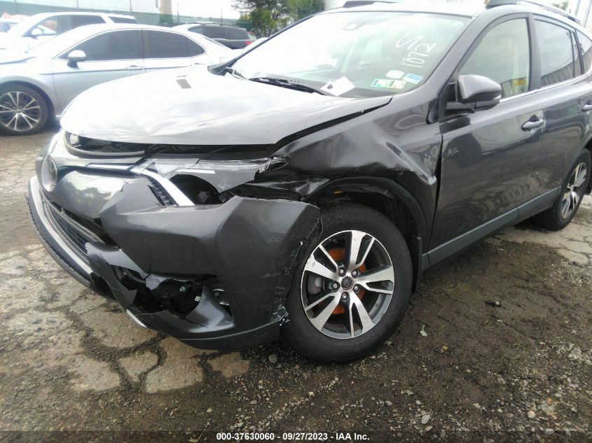 2017 TOYOTA RAV4 XLE - JTMWFREVXHJ105121