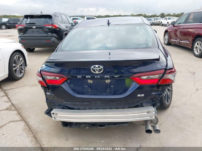 2022 TOYOTA CAMRY SE - 4T1G11AK1NU689074