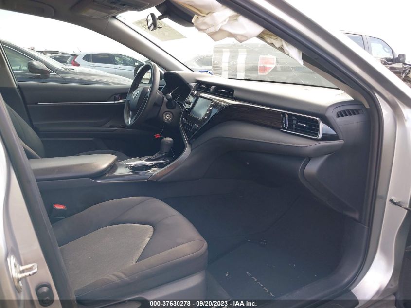 2019 TOYOTA CAMRY L/LE/XLE/SE/XSE - 4T1B11HK5KU270205