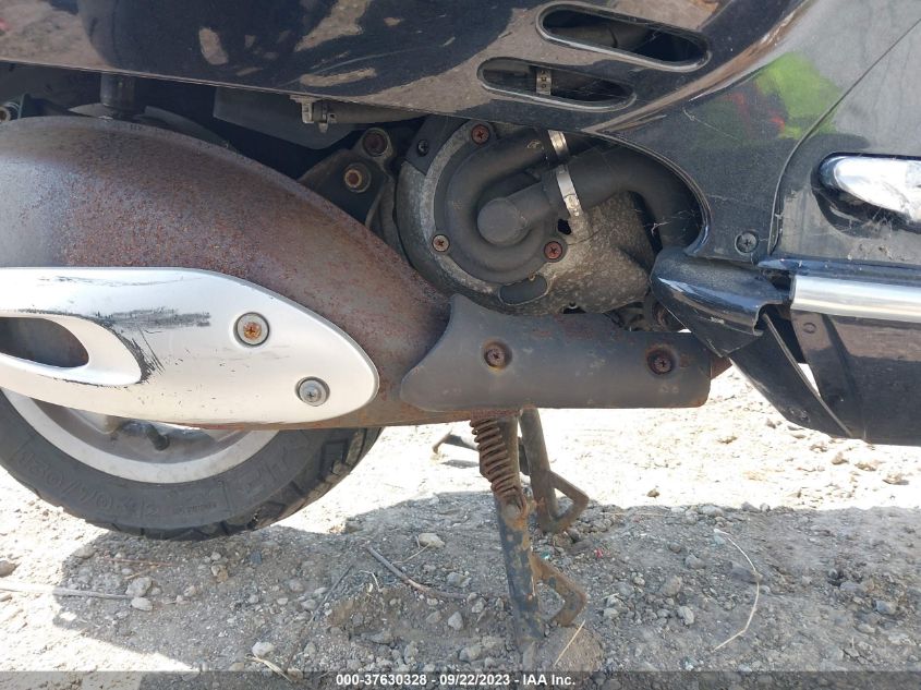 2009 VESPA GRANTURISMO 200 ZAPM319K995009281