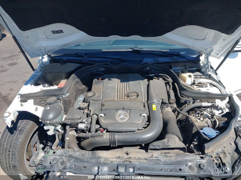 2014 MERCEDES-BENZ C 250 SPORT/LUXURY - WDDGF4HB8ER314496