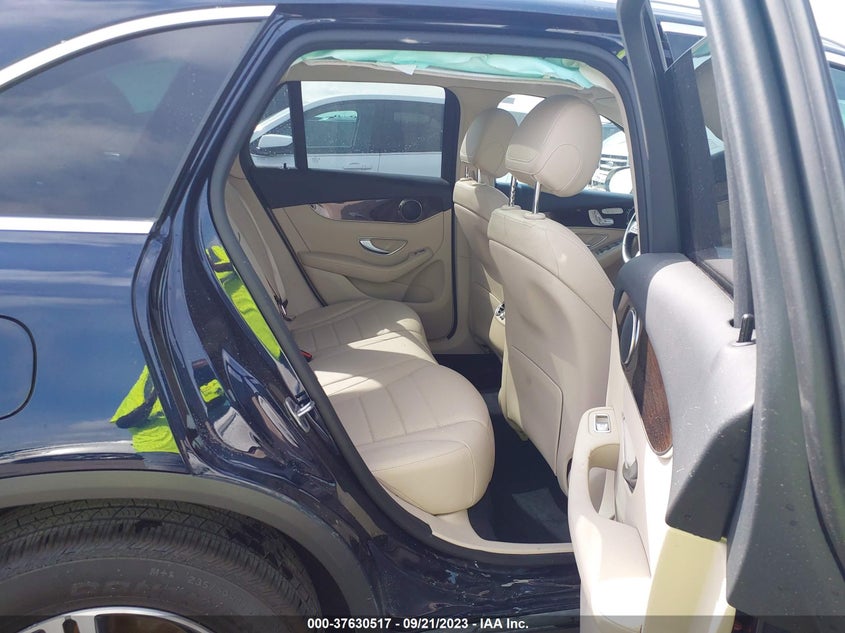 VIN W1N0G8DB0NG073530 2022 MERCEDES-BENZ GLC GLC 300