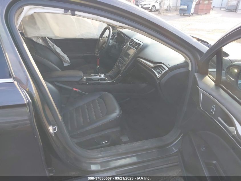 2017 FORD FUSION SE - 3FA6P0HD9HR258208
