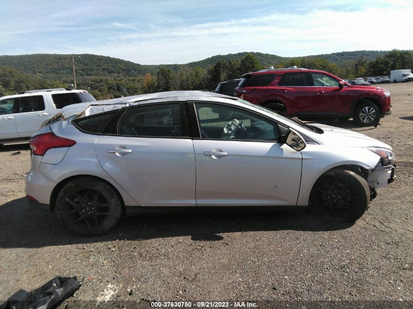 2016 FORD FOCUS SE - 1FADP3K25GL346153