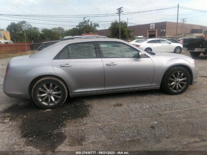 2014 CHRYSLER 300 S - 2C3CCAGG3EH352882