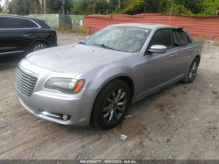 2014 CHRYSLER 300 S - 2C3CCAGG3EH352882