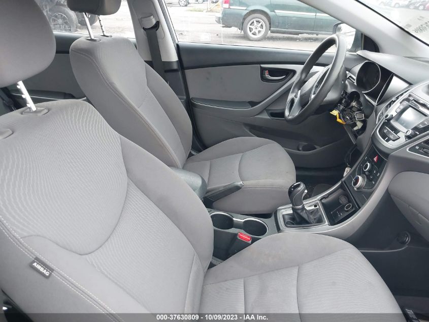 2016 HYUNDAI ELANTRA SE - KMHDH4AE3GU479119