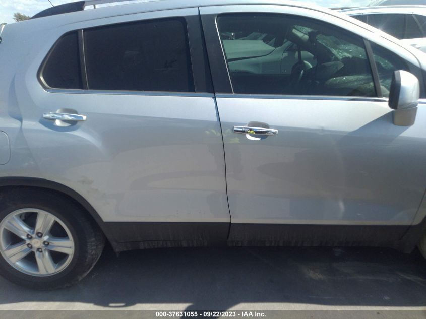 2017 CHEVROLET TRAX LT - 3GNCJLSB5HL215180