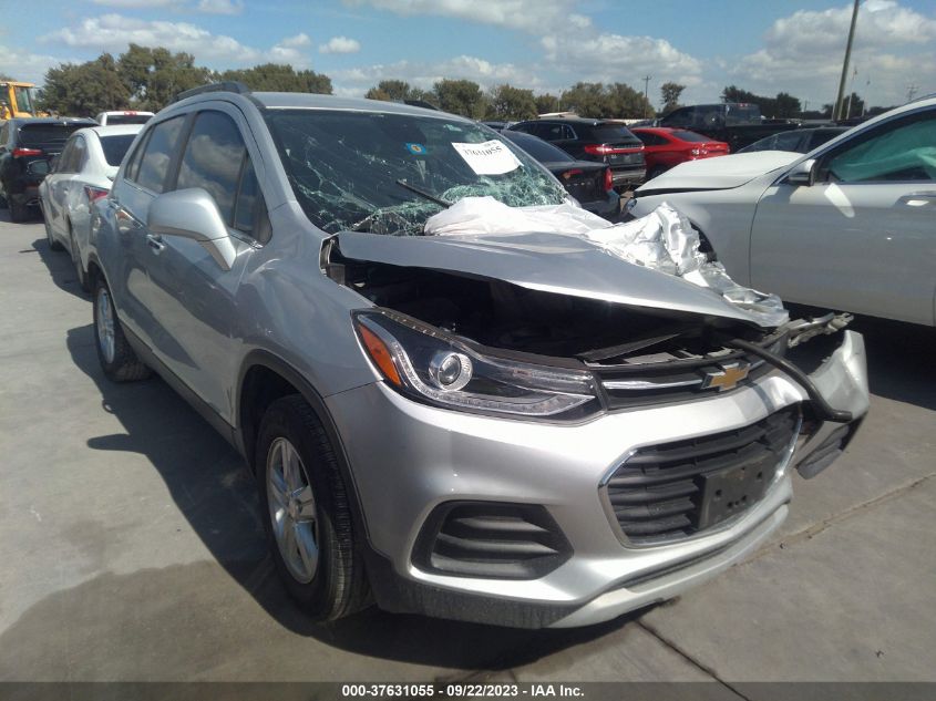 2017 CHEVROLET TRAX LT - 3GNCJLSB5HL215180