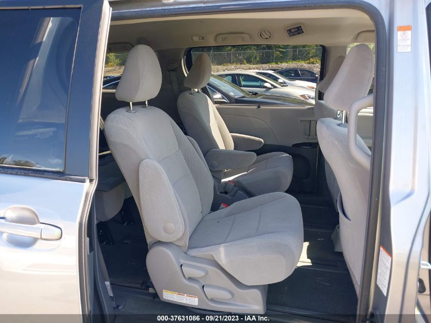 2017 TOYOTA SIENNA LE - 5TDJZ3DCXHS186154